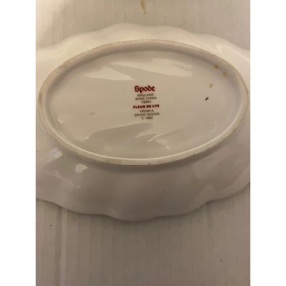 (3) spode fleur de lys y8063 scallop dishes 8.25" x 4.75" - Picture 2 of 2